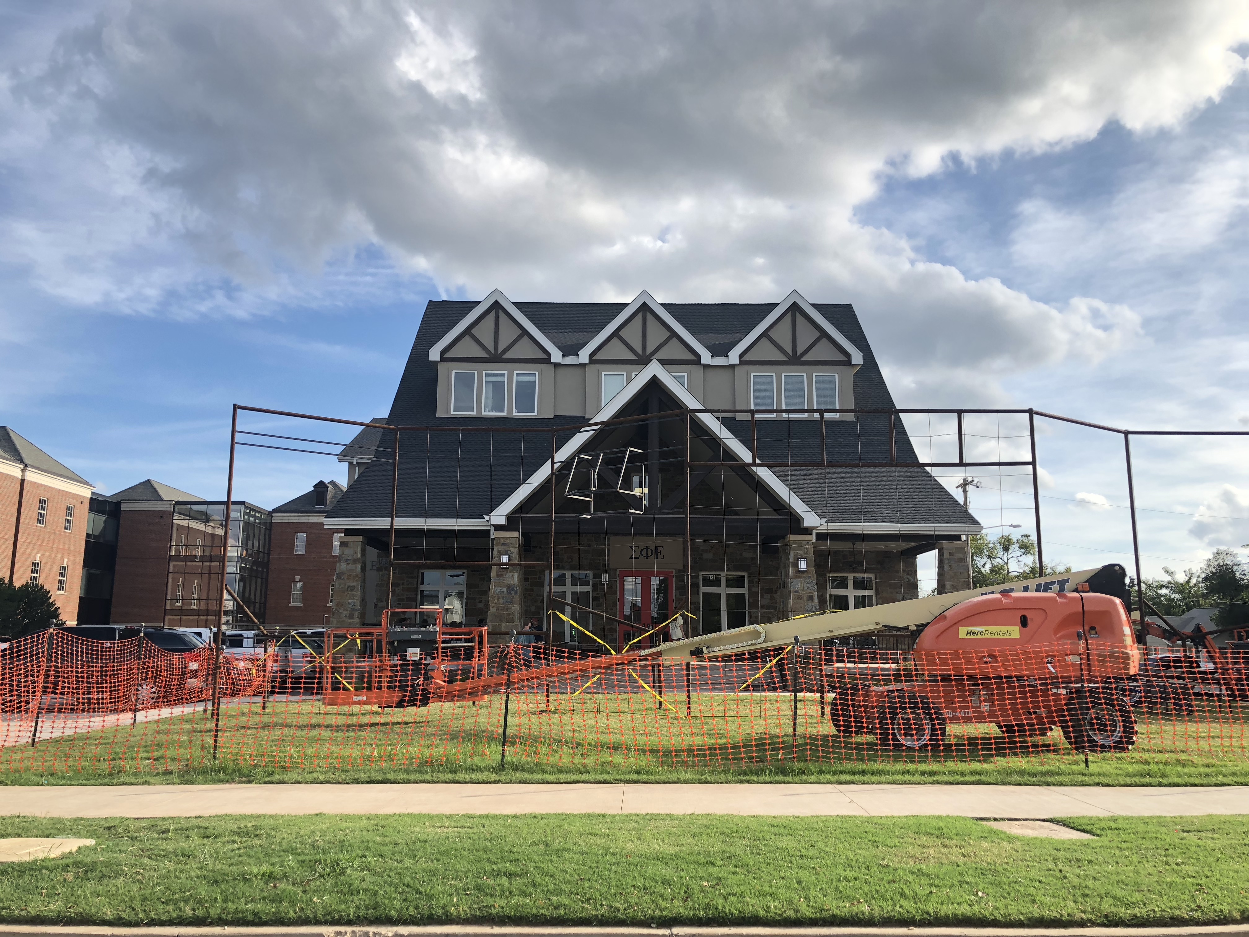 OSU Alumni Association House Dec Construction Begins